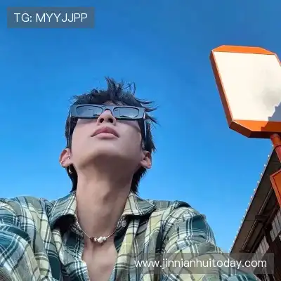 章鹭好